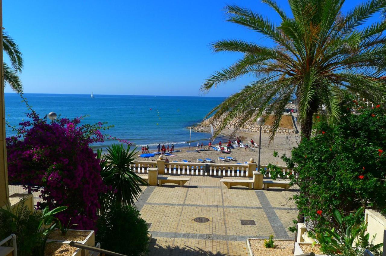 דירות סיטגס La Marina Seaview Penthouse מראה חיצוני תמונה