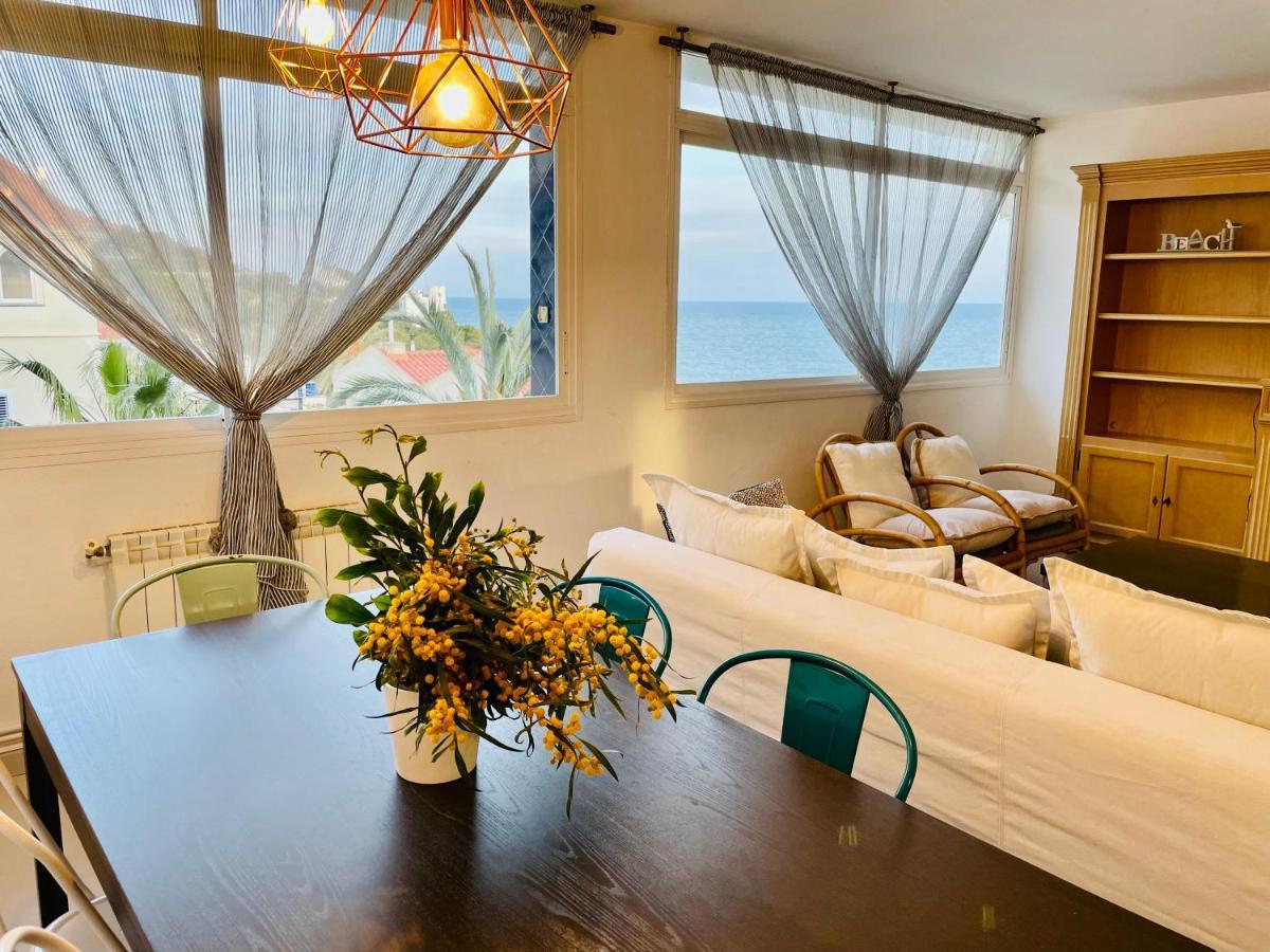 דירות סיטגס La Marina Seaview Penthouse מראה חיצוני תמונה