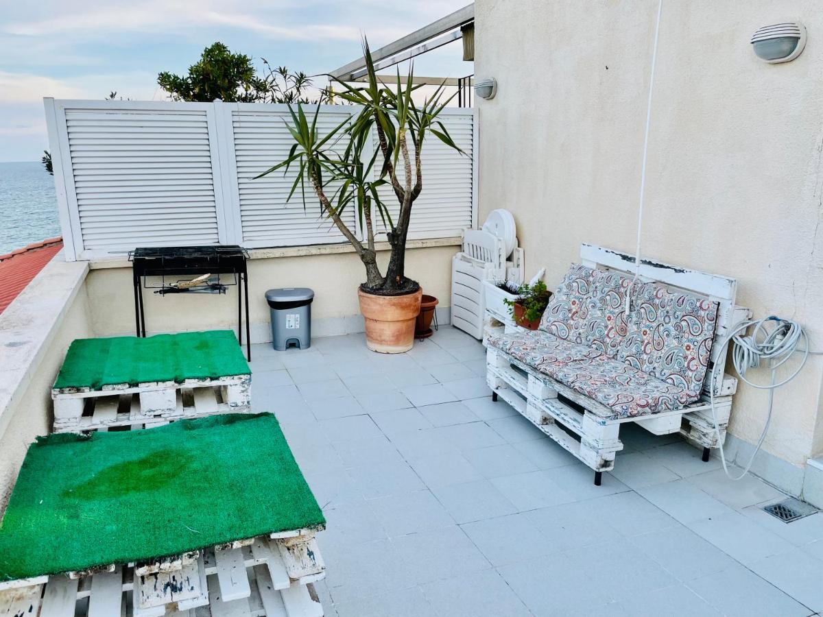 דירות סיטגס La Marina Seaview Penthouse מראה חיצוני תמונה