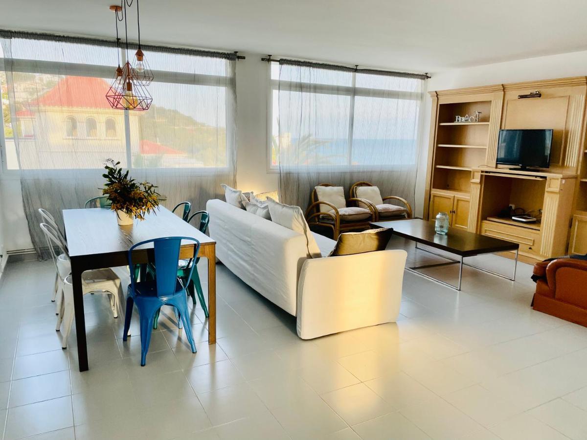 דירות סיטגס La Marina Seaview Penthouse מראה חיצוני תמונה