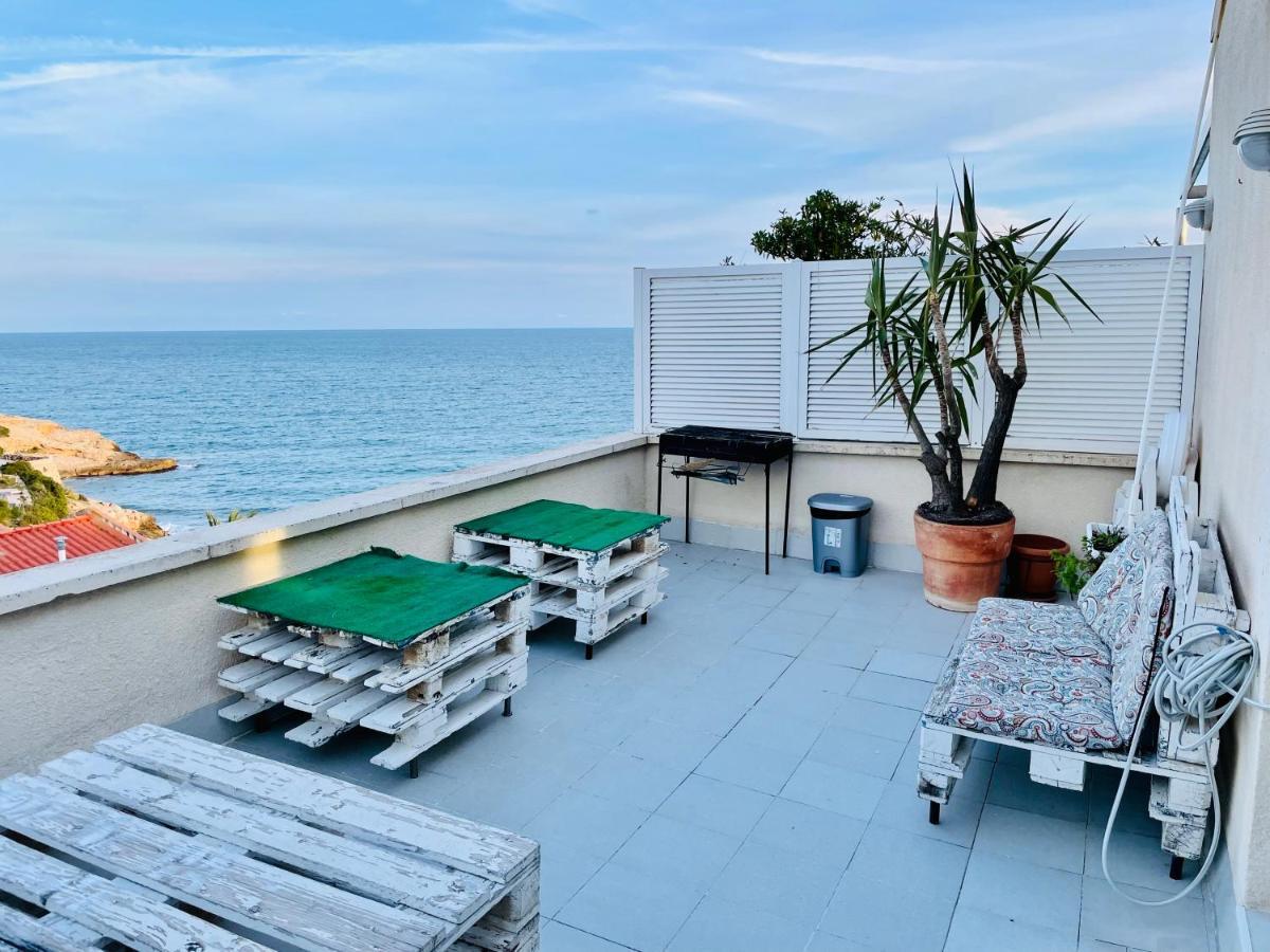 דירות סיטגס La Marina Seaview Penthouse מראה חיצוני תמונה
