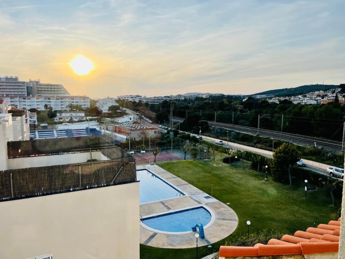דירות סיטגס La Marina Seaview Penthouse מראה חיצוני תמונה