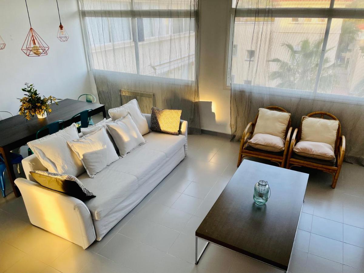 דירות סיטגס La Marina Seaview Penthouse מראה חיצוני תמונה