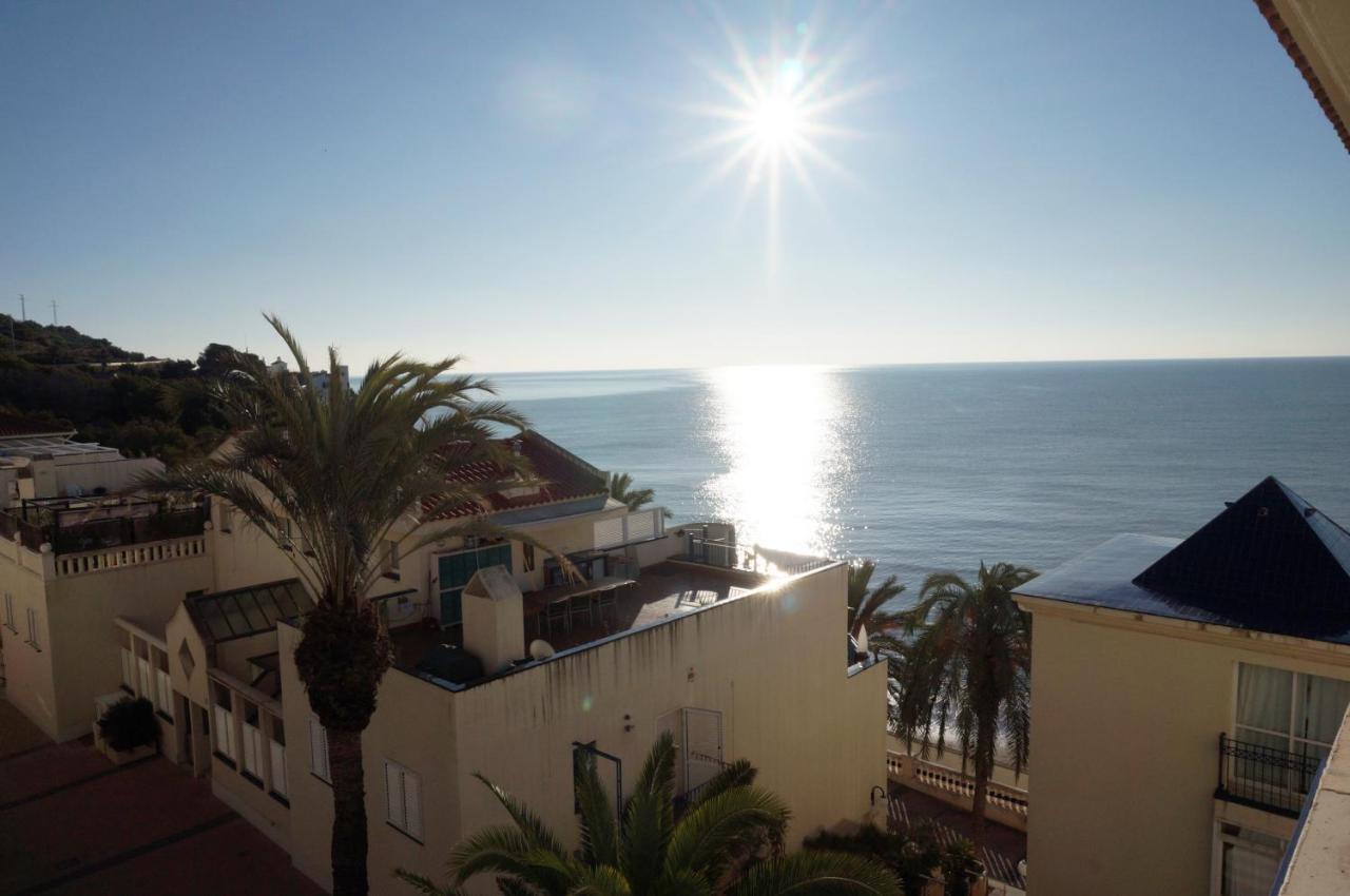 דירות סיטגס La Marina Seaview Penthouse מראה חיצוני תמונה